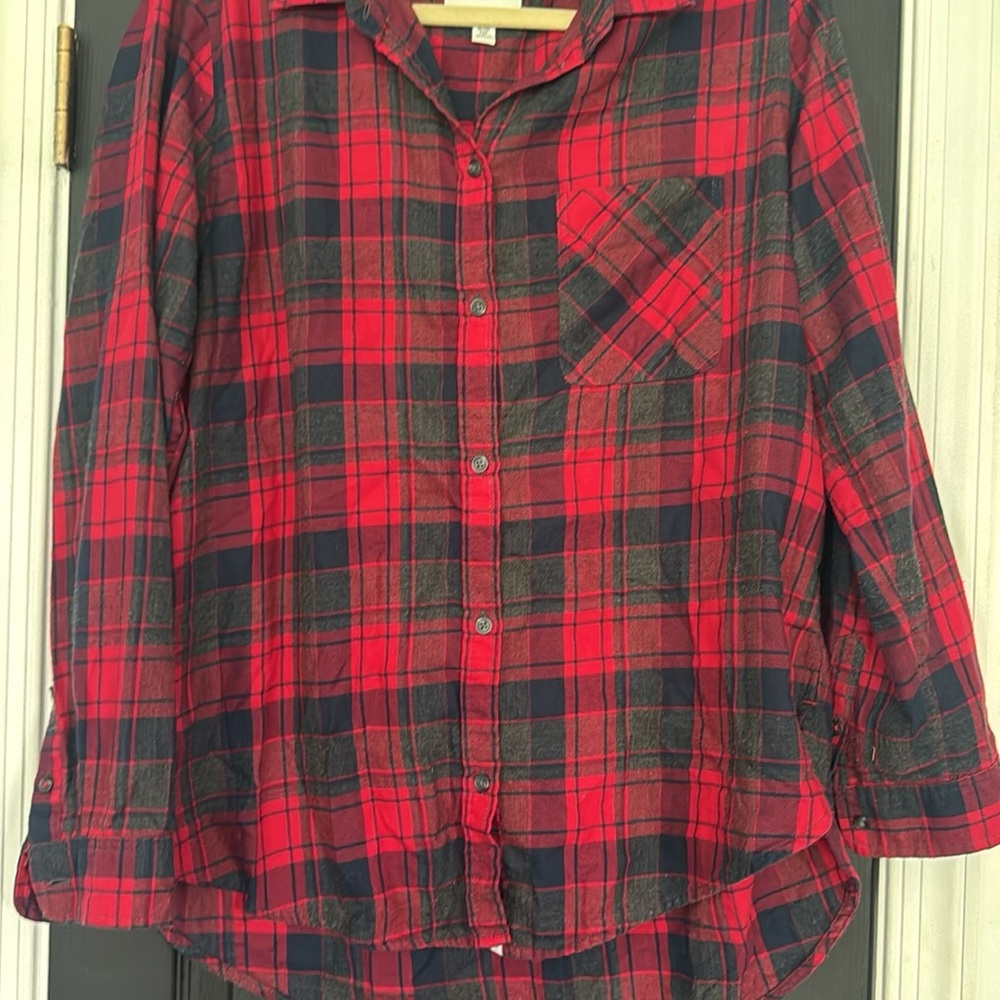 American Eagle Outfitters Red Plaid button down